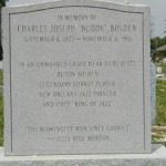 Lápida conmemorativa